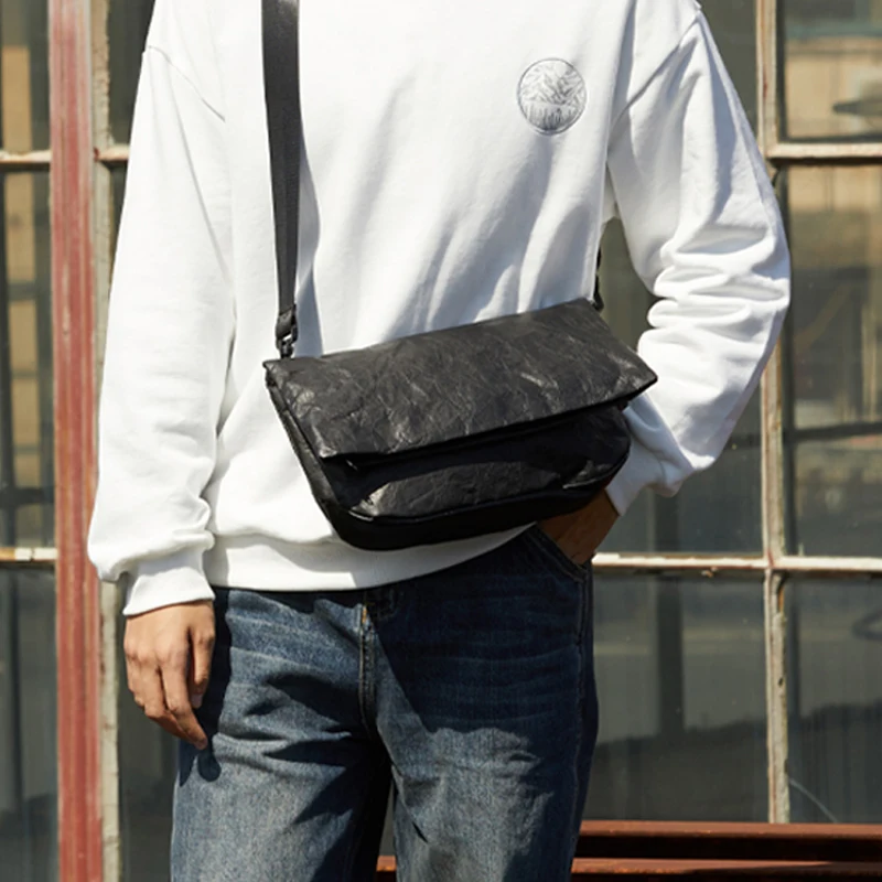 

Hot Sell Custom Trendy Casual Waterproof Multi-compartment Messenger Crossbody Bag Outdoor Mens Shoulder Bag, Black, white, gray