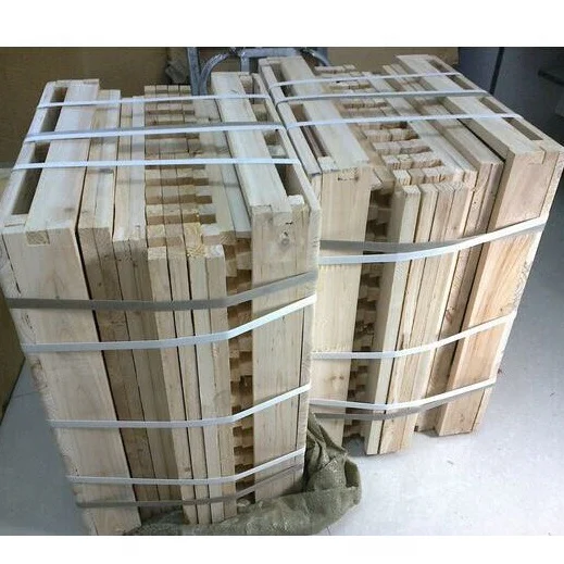 
Unassembled 5 Levels 10 Frame beehive 1 Deep 4 Medium, one set per carton 