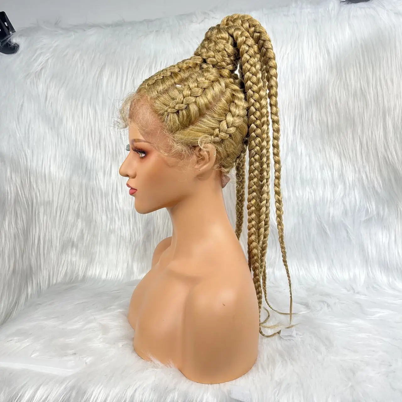 

2022 new synthetic hair wigs gold synthetic hair with closure braided wig full lace synthetic hair wigs for women sale