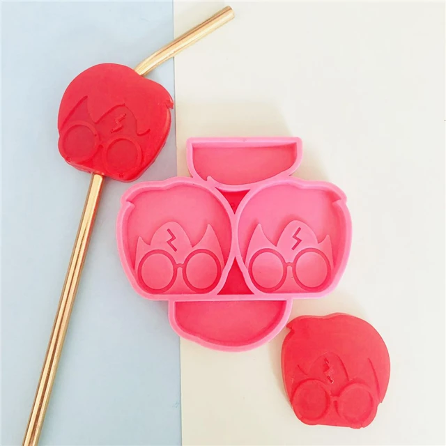 

B677 DIY Silicone Shiny Resin Wizard Boy Harry Straw Toppers Molds, Stock or customized