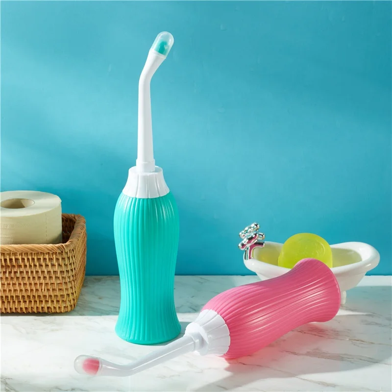 
2021 new designed portable plastic bidet manual bidet bottle 