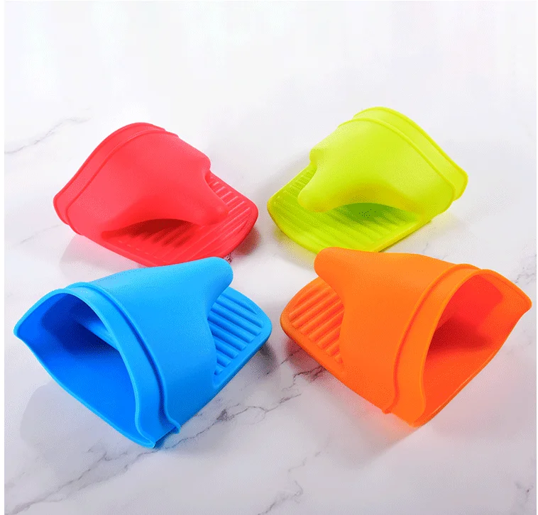 

Royalunion Custom Design Colorful Grey Black Brown Red Green Silicone Oven Gloves, Silicone Hand Glove