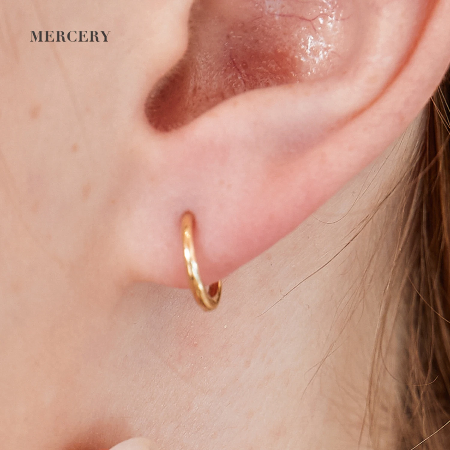 

Mercery Jewelry Small Hoop Polished Simple Vogue Style Fashion Women Earrings 14K Solid Gold Earing Classic Huggies Earrings, Glod