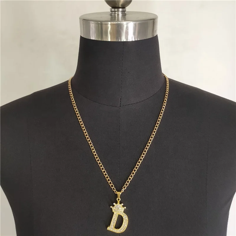 

Hot Sale 18K Gold Plated Chain Chain Necklace Copper Zircon Diamond Crown Initial Letter Lady Pendant Necklace, Picture shows