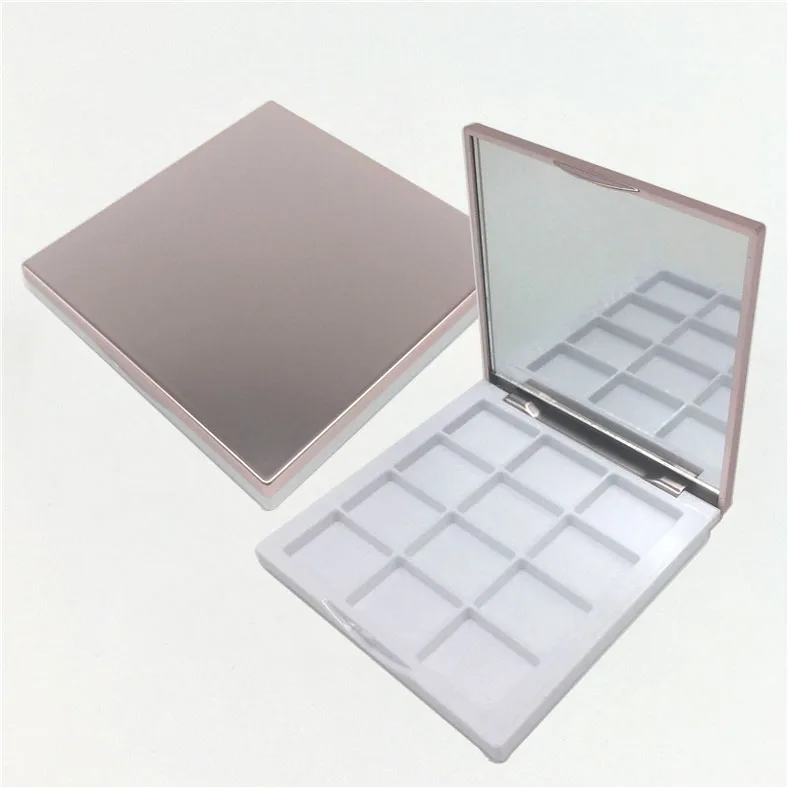 Y94 -5eyeshadow palette.jpg
