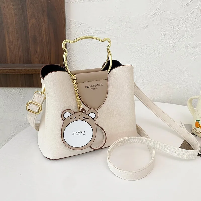 

2021 New fashion large bags cute handbags young woman luxury bucket purses for ladies, 4 colors