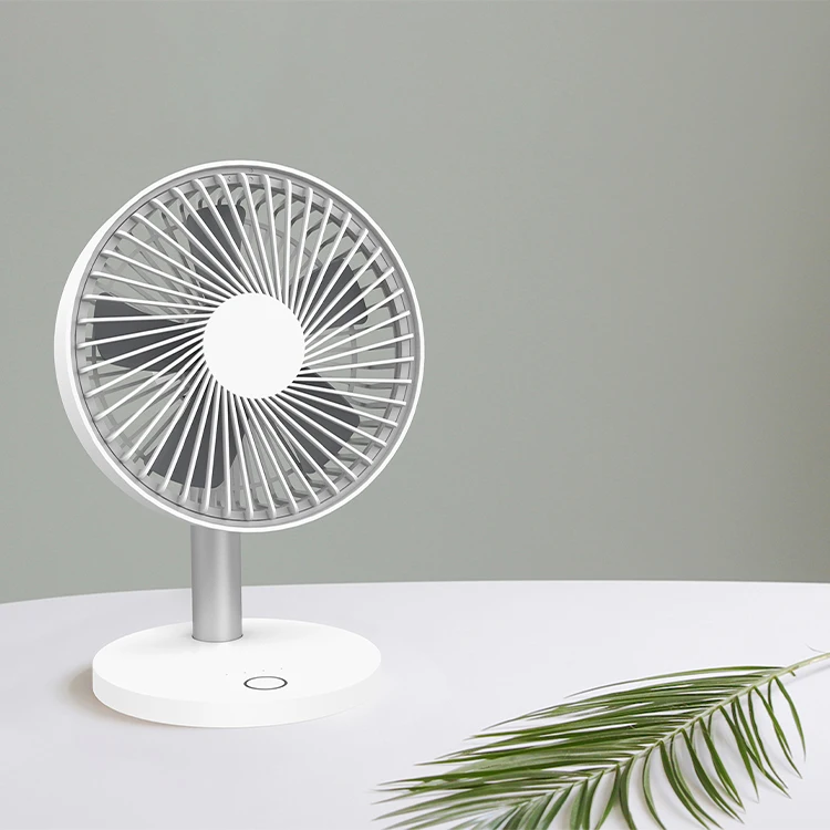 
2020 Hot Sale Battery Rechargeable Desktop fan Small Mini USB Desk Fan 