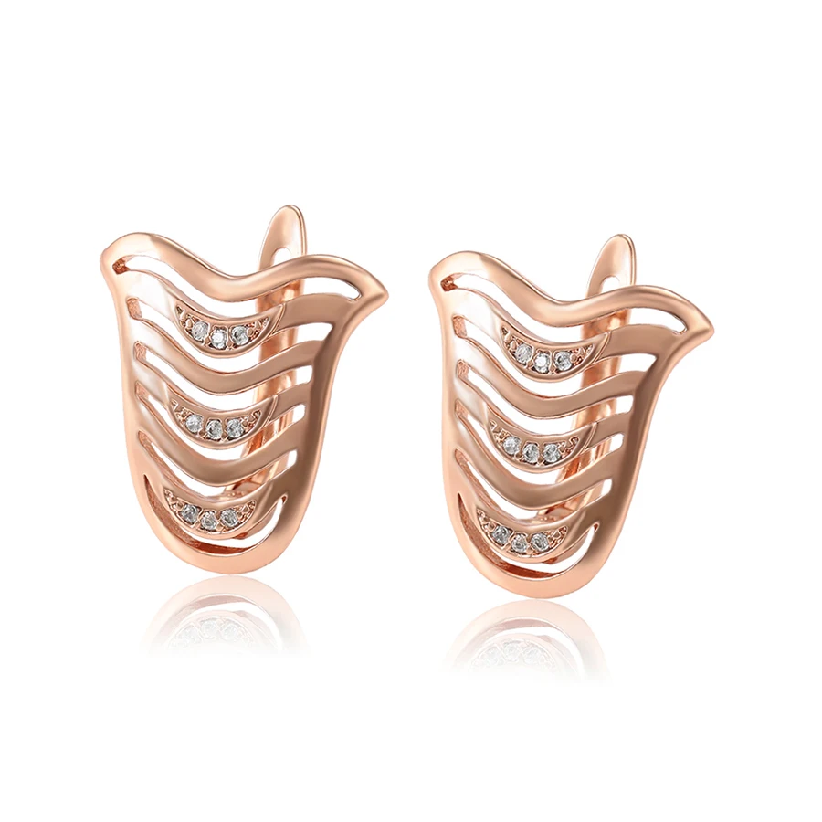 

98266 Xuping elegant design earring, cheap wholesale price rose gold color hoop earrings for lady