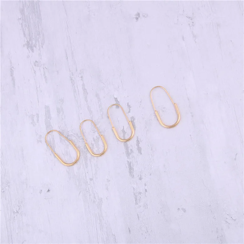 

Wholesale Women Statement Tiny Minimalist Stainless Steel Safety Pin Earrings 18K Gold Plated Earrings