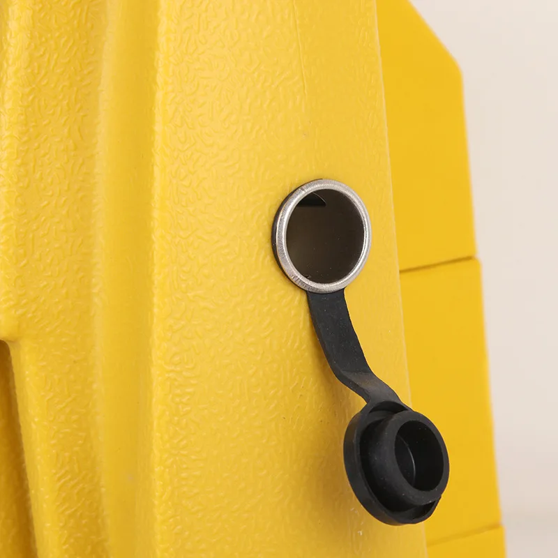 Hot Sale Portable multi-functional car Jump Starter Power Station also air pump