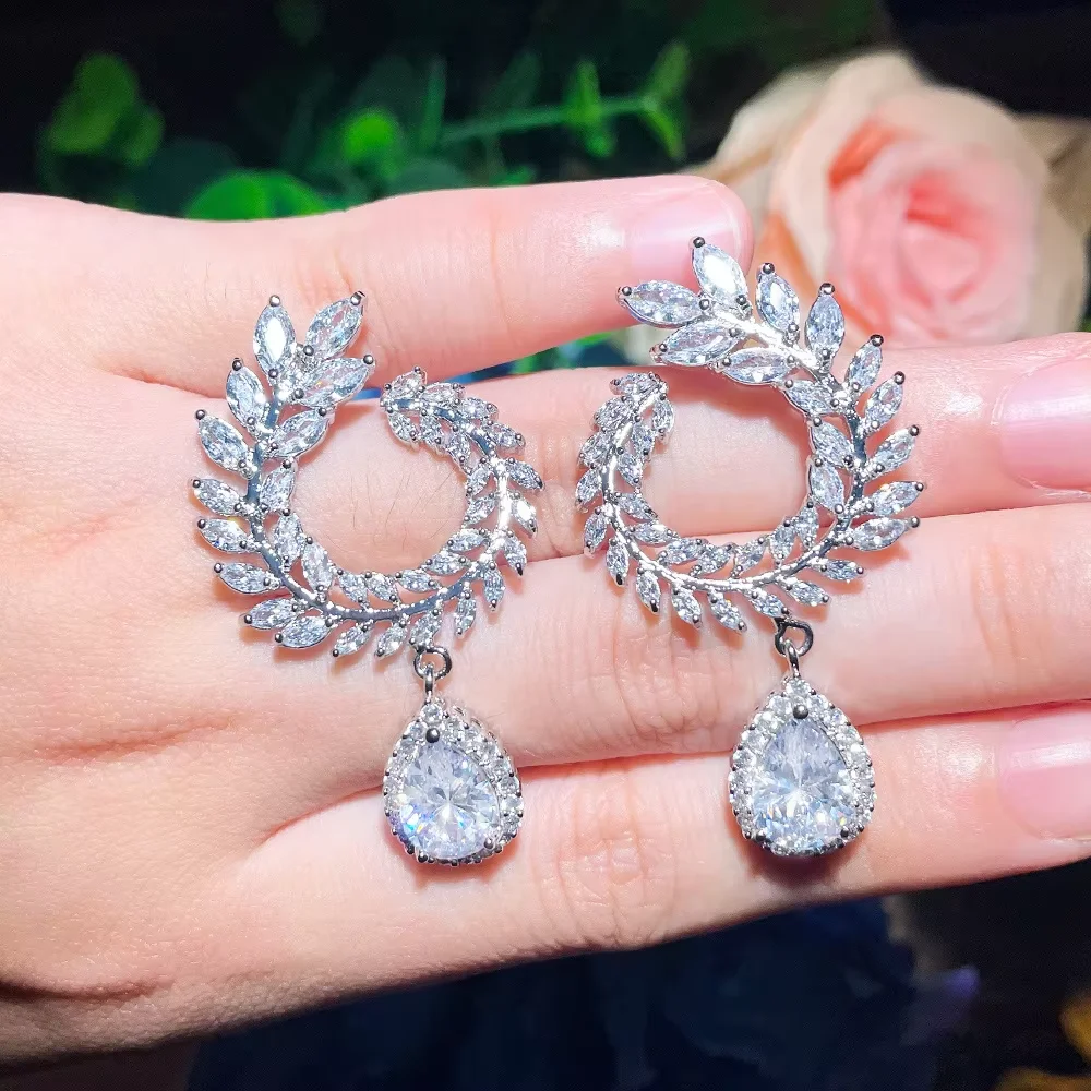 Beautiful Shiny White Cubic Zirconia Olive Branch Leaf Shape Long Drop Earrings for Women Party Wedding Bridal Costume Jewelry
