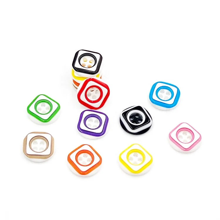 

DIY Mixed Color Cartoon Wood Round Shape Resin 4 Holes Shirt Sewing Button, Mixed colored(10colors)