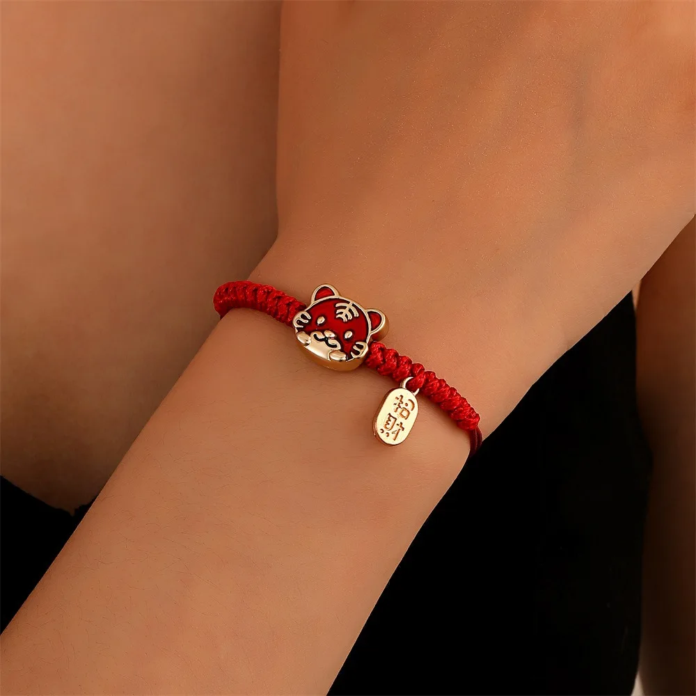 

Woven cartoon Tiger head charms man lucky faith red string feng shui bracelet