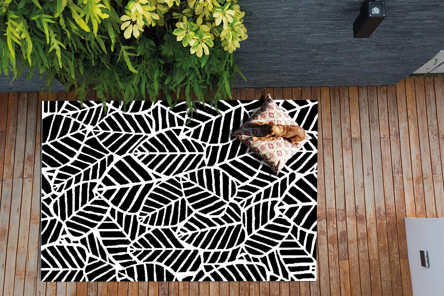 Ecofriendly Outdoor Rug Woven From Straws Make Of Premium Recycled