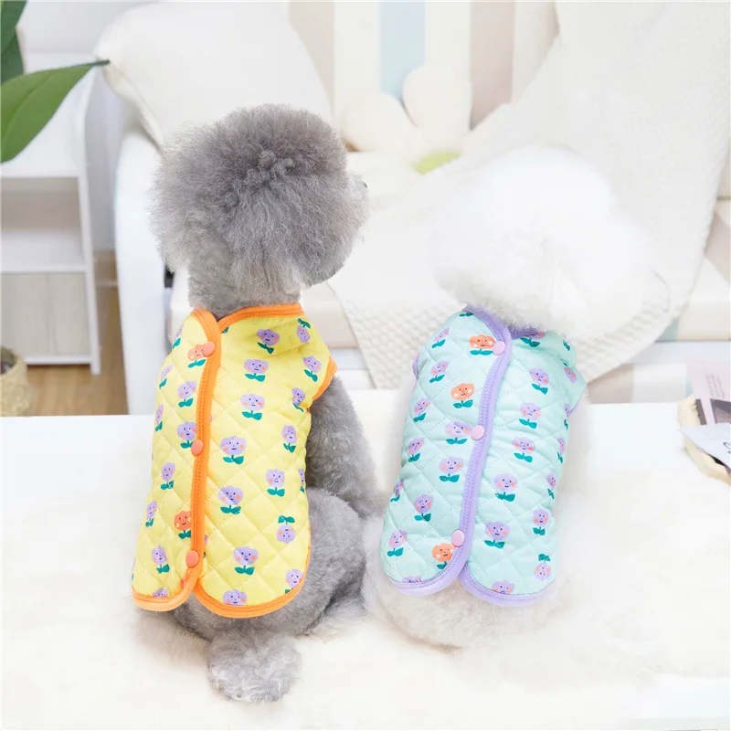 

Custom Wholesale Pet Apparel Warm Dog Clothes Winter Printed Vest Floral Cotton Dog Waistcoat