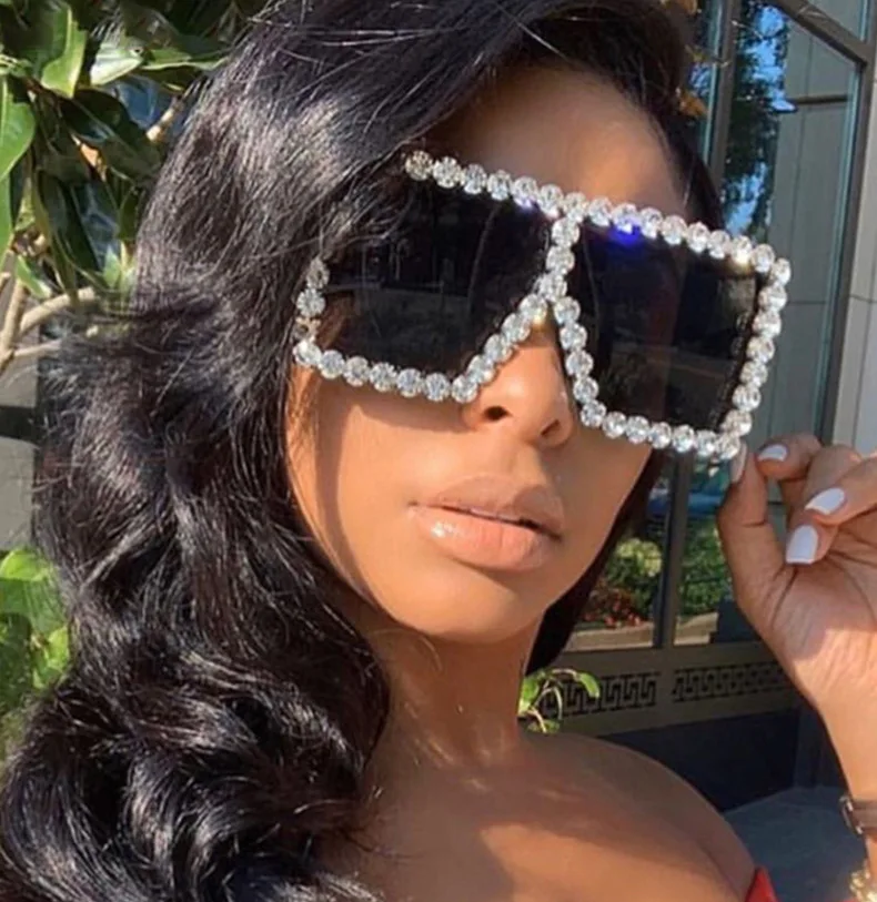 

SG-001 2021 Wholesale Big Square Diamond Rhinestone Sunglasses For Woman Oversized Gradient Lens Diamond Studded Sunglasses, Gold
