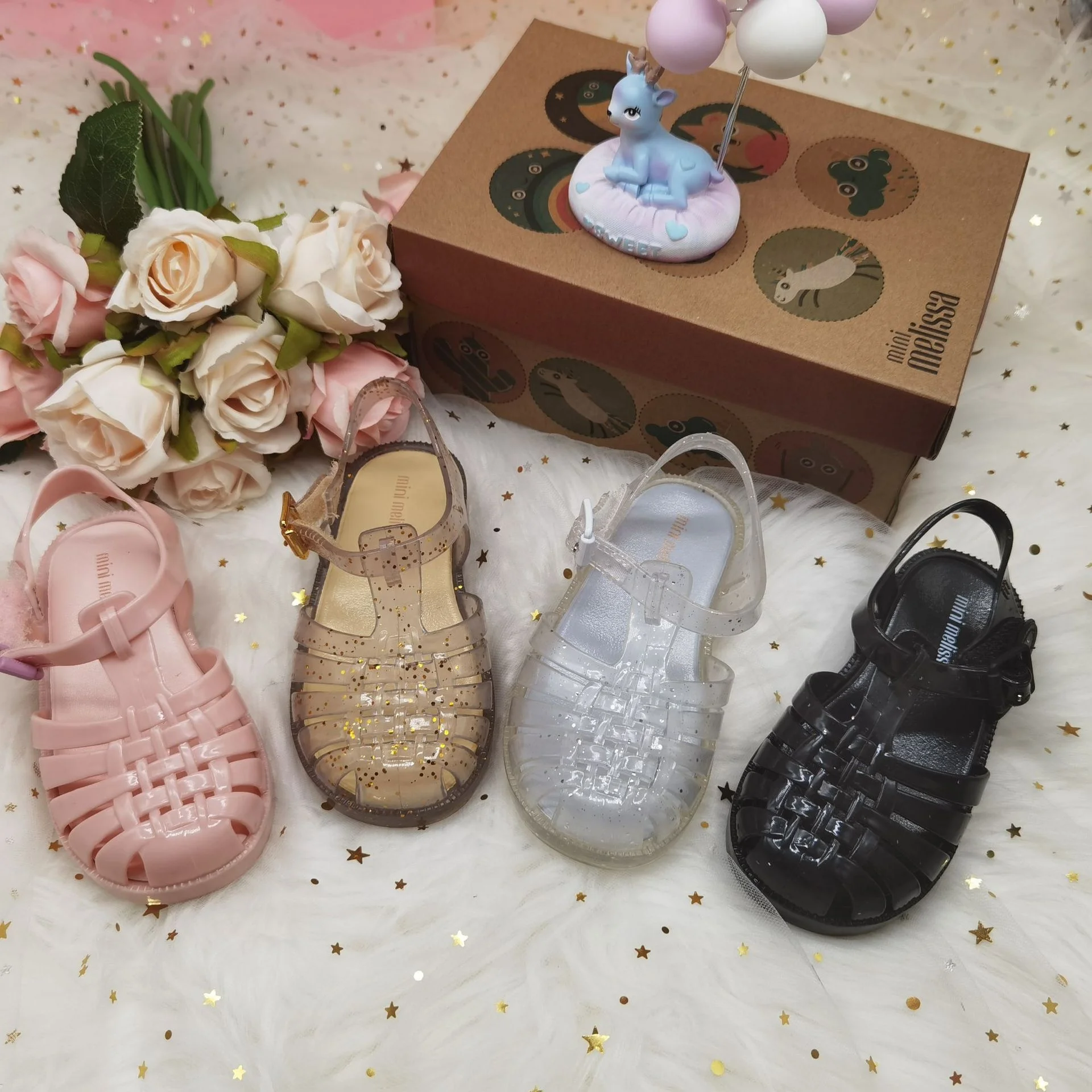 

2020 Summer Flat Sole Crystal Silver Jelly Strap Sandals Roman Style Beach Clear Glitter Kids Girls Jelly Sandals, Customized