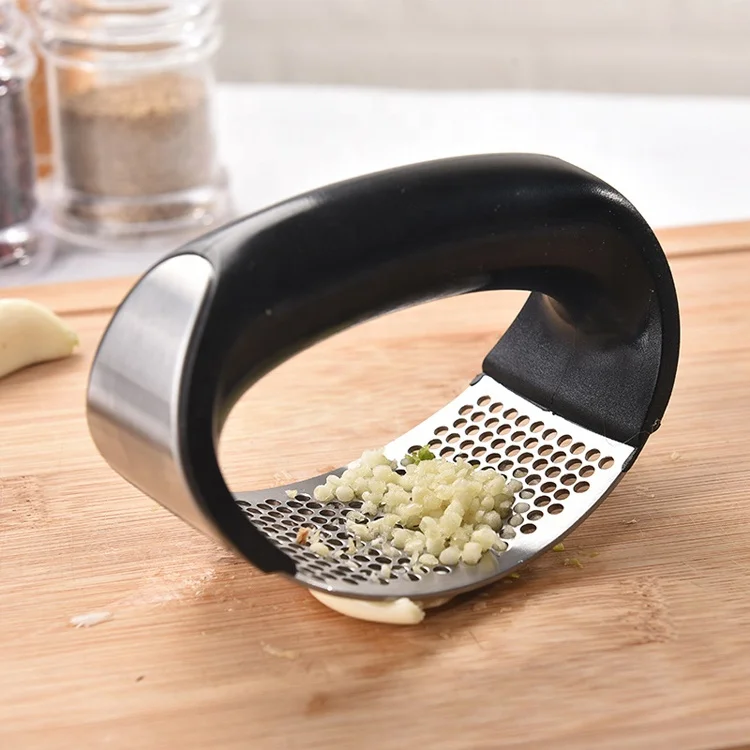 

Easy to Squeeze Garlic Stainless Steel Garlic Crusher Manual Control Garlic Press, Black
