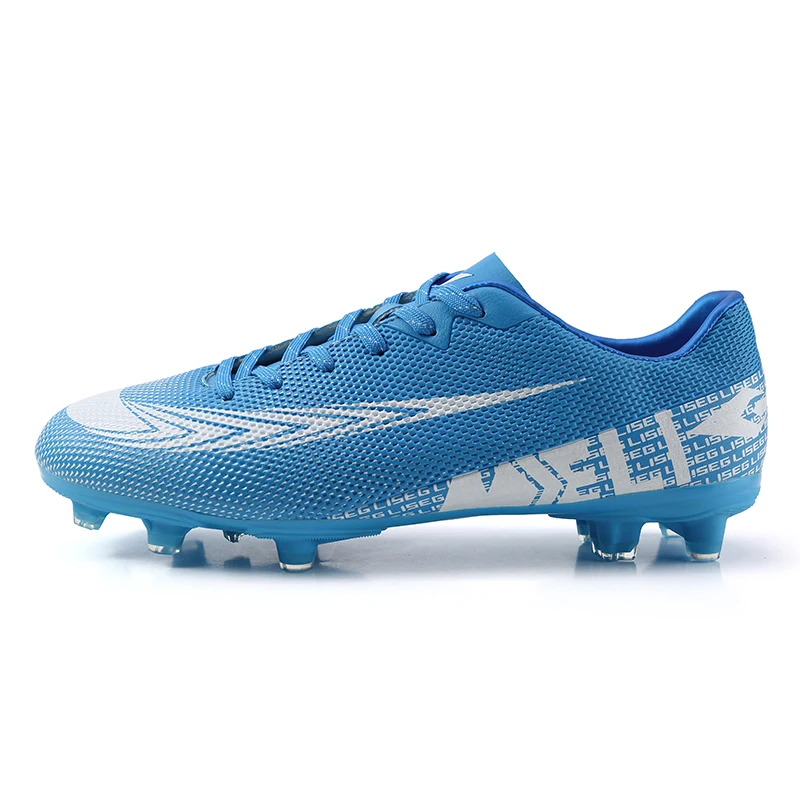 

hot selling customized size durable soccer shoes