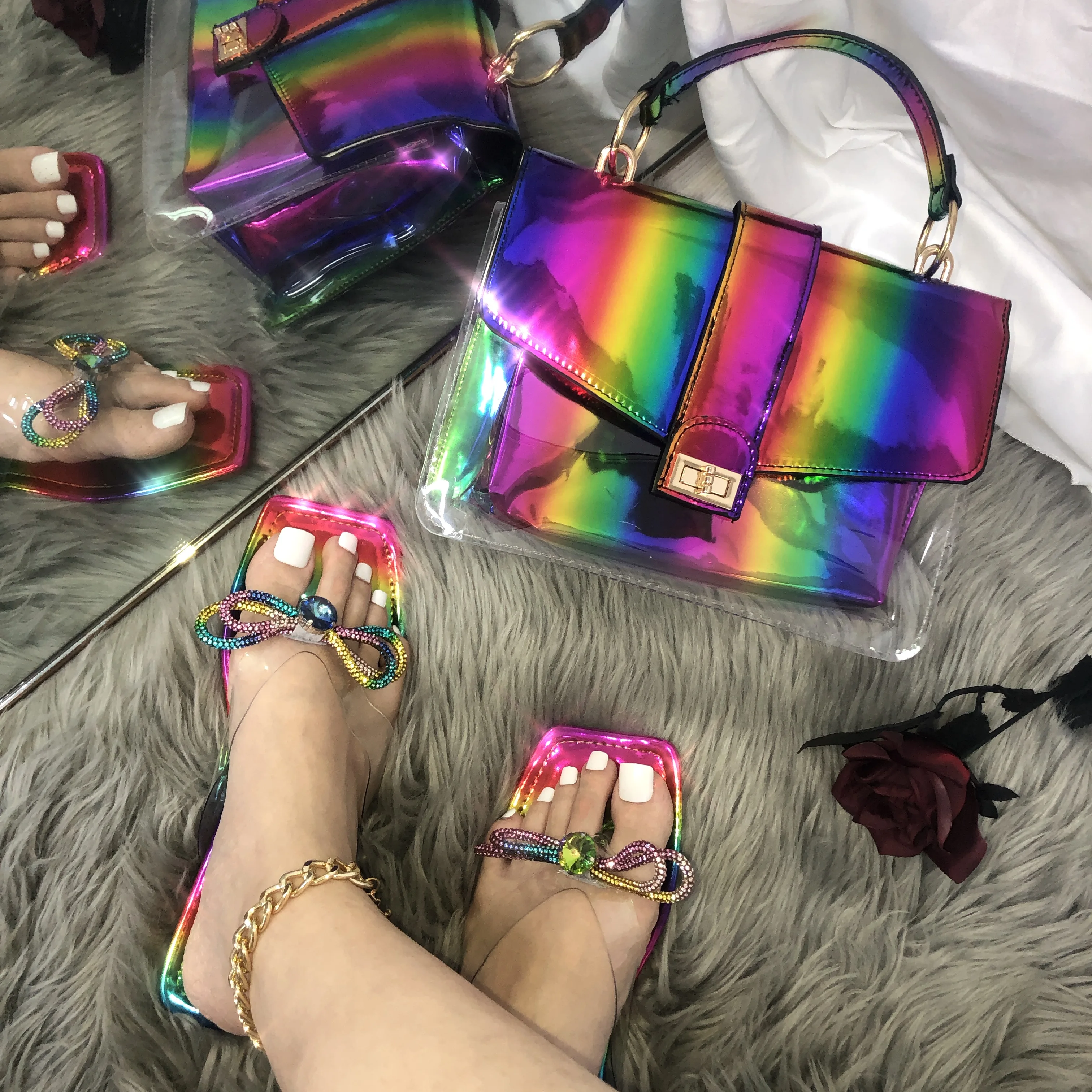 

Fashion women shoes and bag sets colorful butterfly rhinestone slippers and massage bag lady purse and shoes set