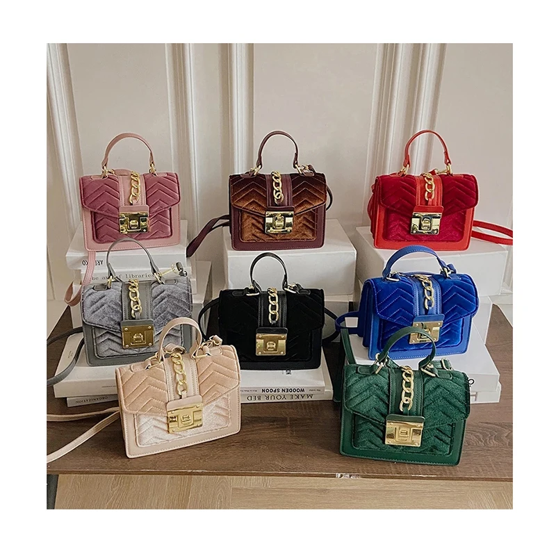 

Luxury Brand V Striped Golden Velvet Flap Crossbody Shoulder Bags 2021 Winter Fashion Casual Travel Lock Handbags and Purses