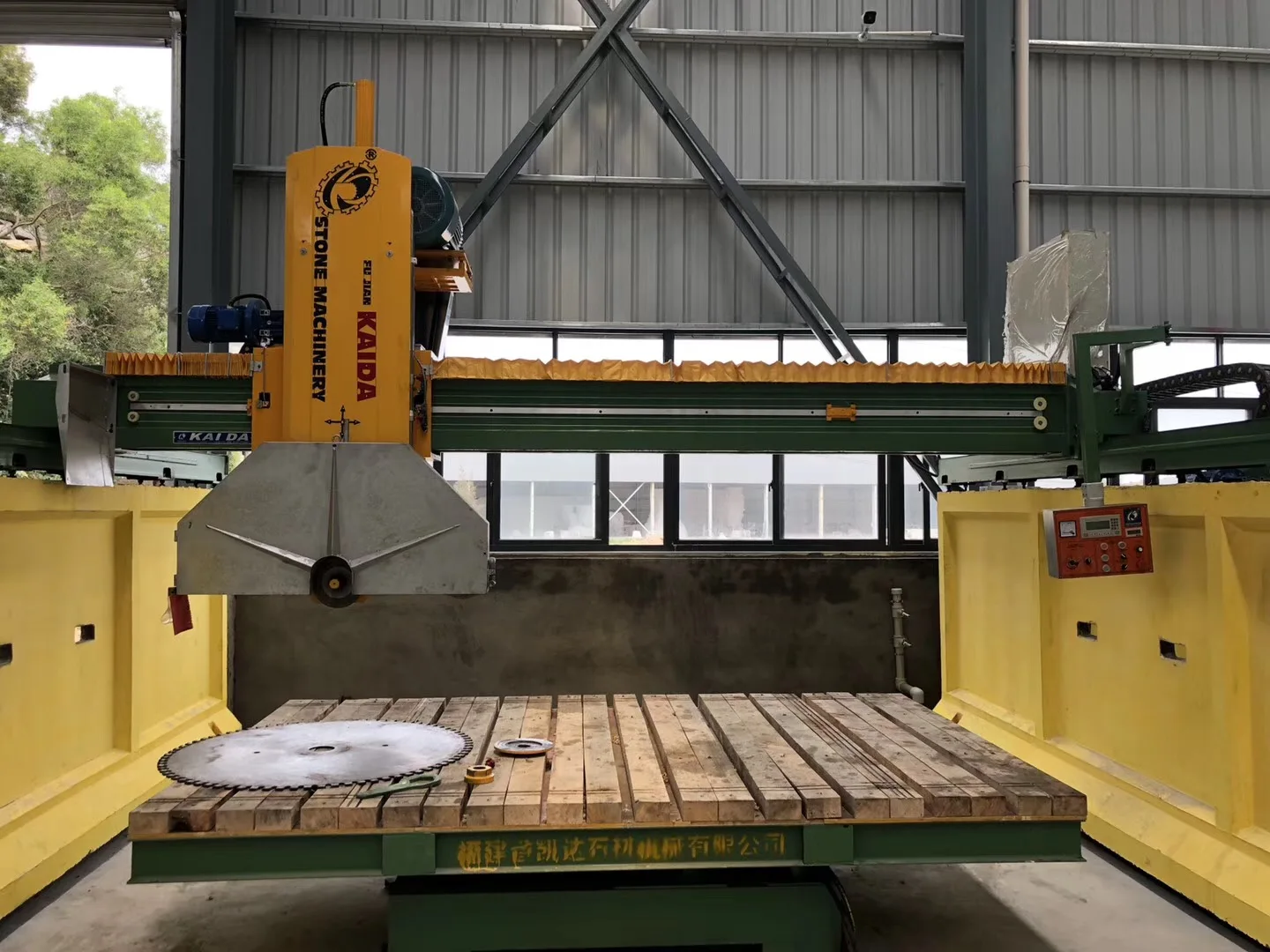 机械设备  商用机器  建筑材料铺机  石机 凯达花岗岩或大理石板橇汉