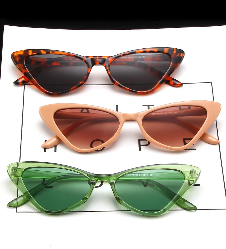 

DL Glasses new design small Cat Eye sun glasses for women shades custom logo retro wholesale sunglasses 2022 lentes de sol