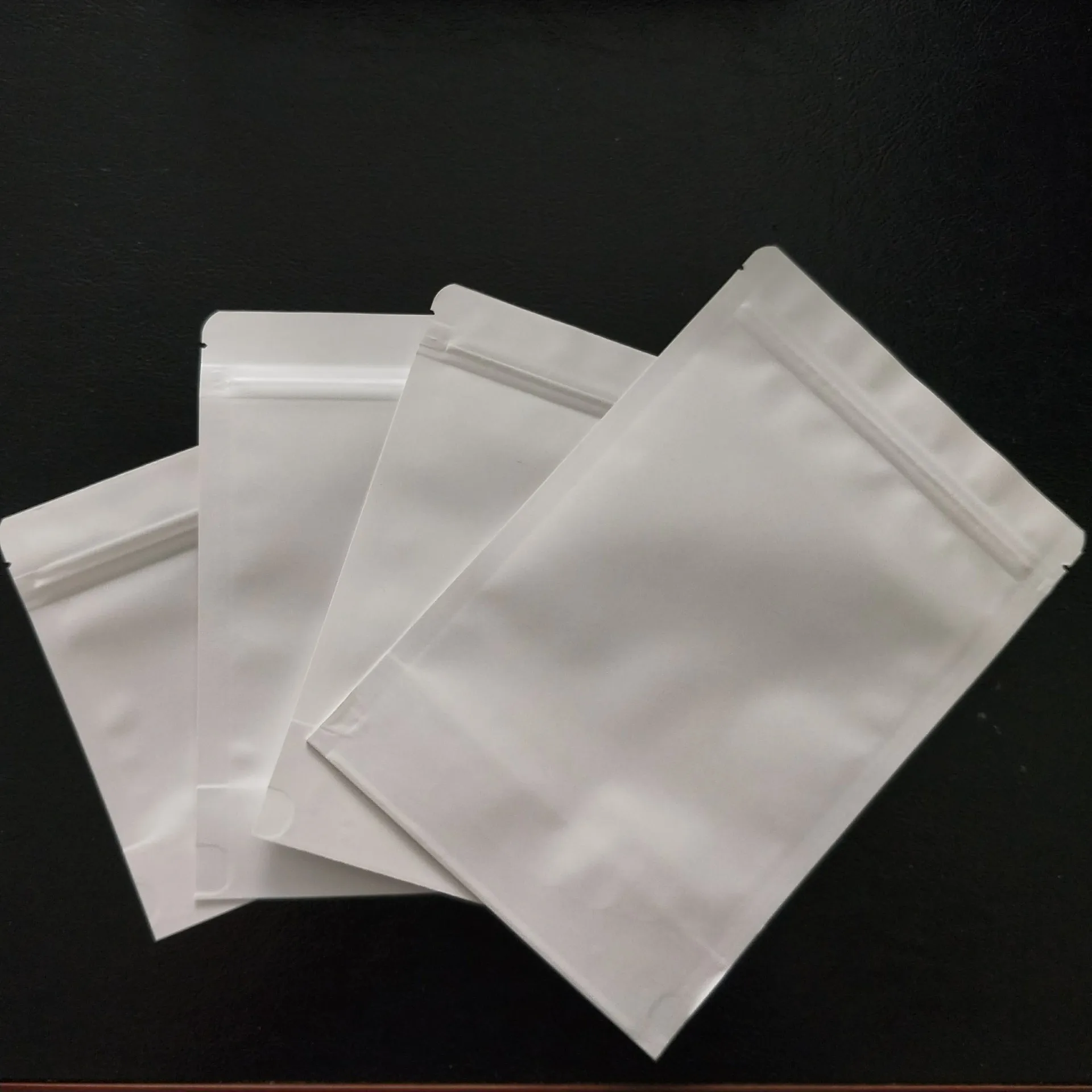 Biodegradable Ecofriendly Plastic Reusable Zip Lock Stand Up Pouches