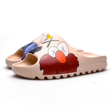 

yeezy slippers unisex graffiti slippers blue red colored women yezzy slides for wholesale, Picture