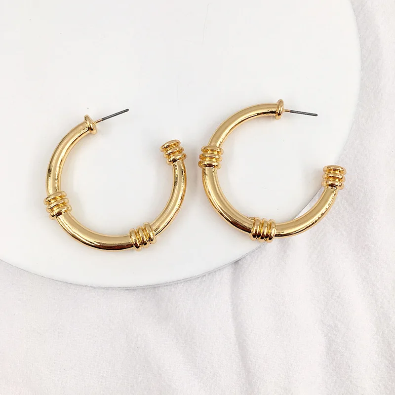 

European Simple Style Real Gold Plating Large Circle Stud Earrings Boho C Shape Stud Earrings for Women
