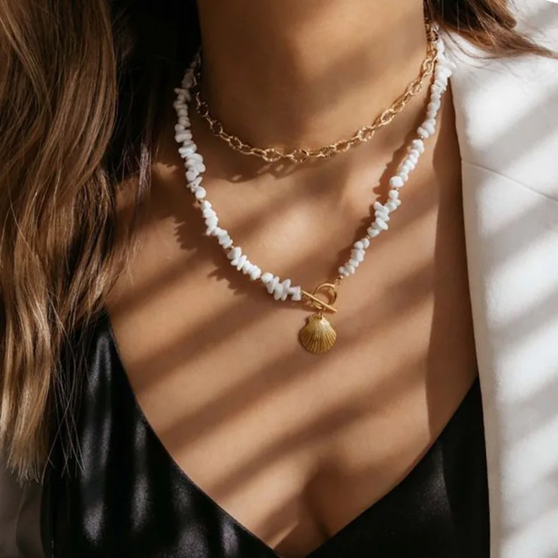 

New style designer brand handmade natrual white stone stainless steel plated 18K gold shell pendant layer stackable necklace