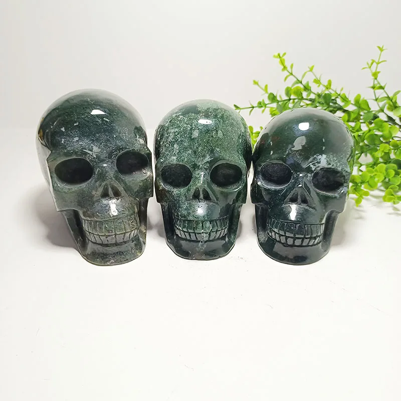 

1-1.5kg Moss Agate Skulls Beautiful Polished Crystal Carved Moss Agate Skulls Sculptures for Decoration