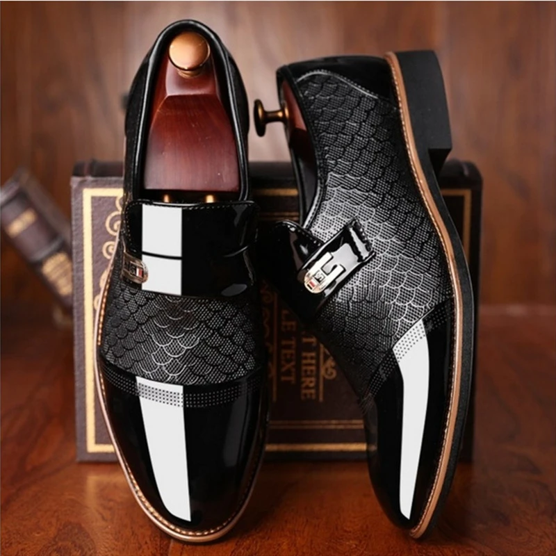 

Wholesale Men Dress Shoes Fashion Men's Business Suits Shoes Pointy Black Brown Loafers Slip On
