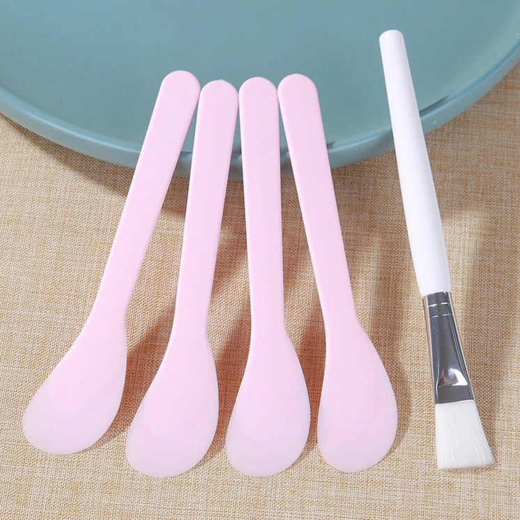 

Lameila 4 in 1 Cosmetic Cream Spoons Plastic DIY Facial Spatulas with Vegan Hair Brush Facial Mask Applicator 3174, Green,purple,blue