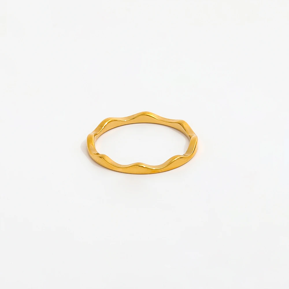 High End 18K Plain Gold Waved Lines Dainty Rings Stainless Steel Trendy Simple Gold Plated Jewelry