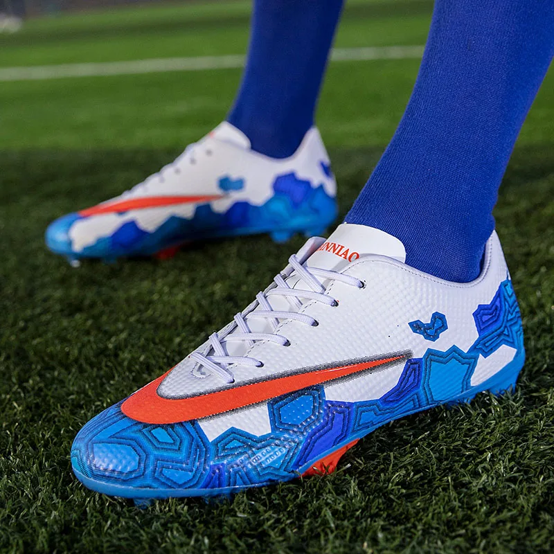 

Custom LOGO Professional Soccer Cleats Cheap Football Shoes Kids Men krampon futbol orjinal Outdoor Football Boots Sneakers, Blue, white, green