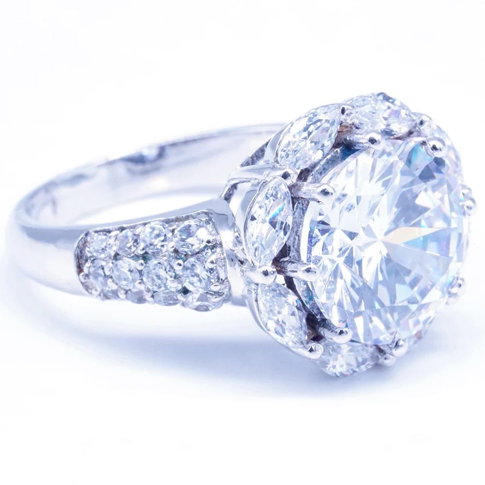 

Flower Shape Moissanite Women Ring, Zircon Flower Ring 925 Silver