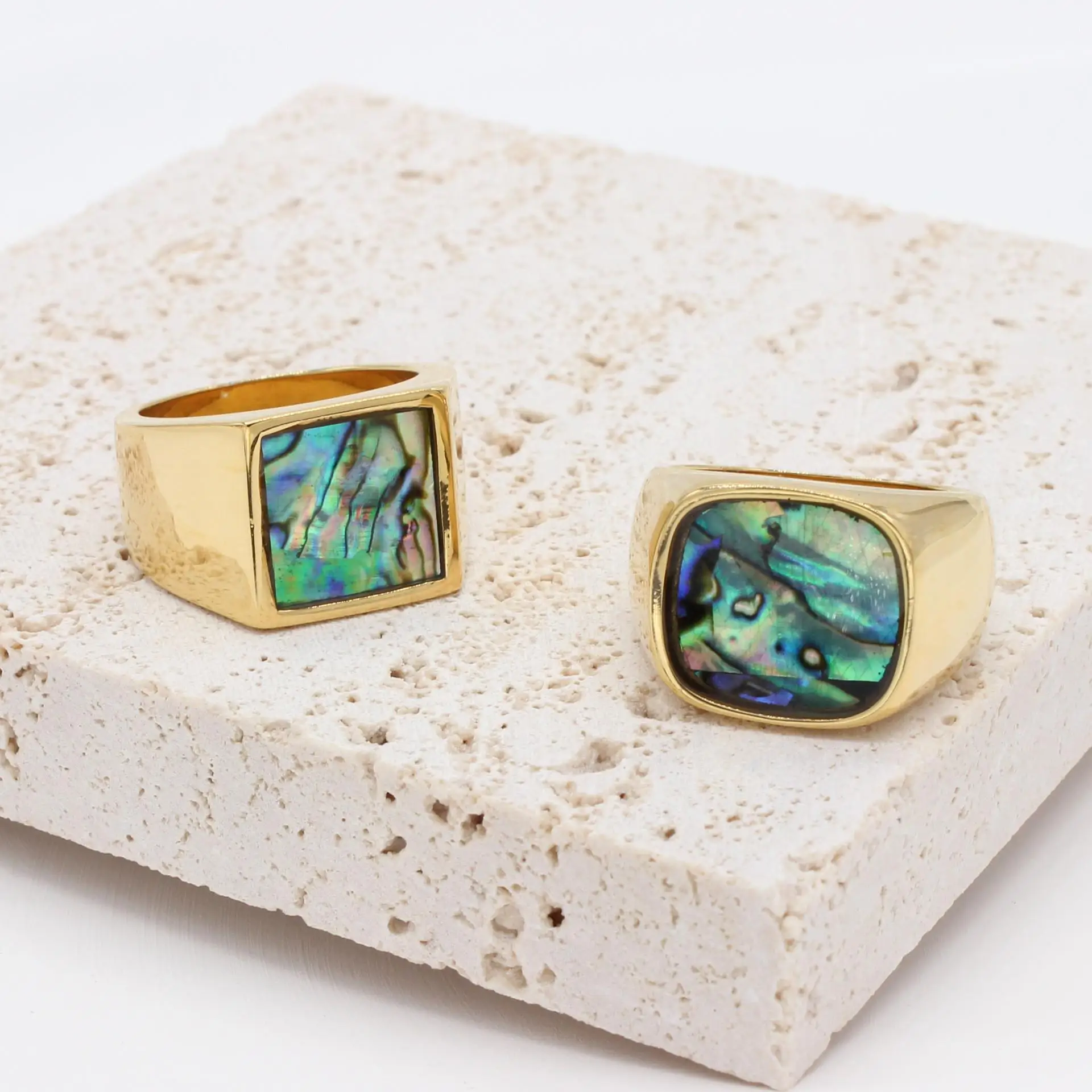 

Fashion Simple Natural Shell Men's stainless steel Ring