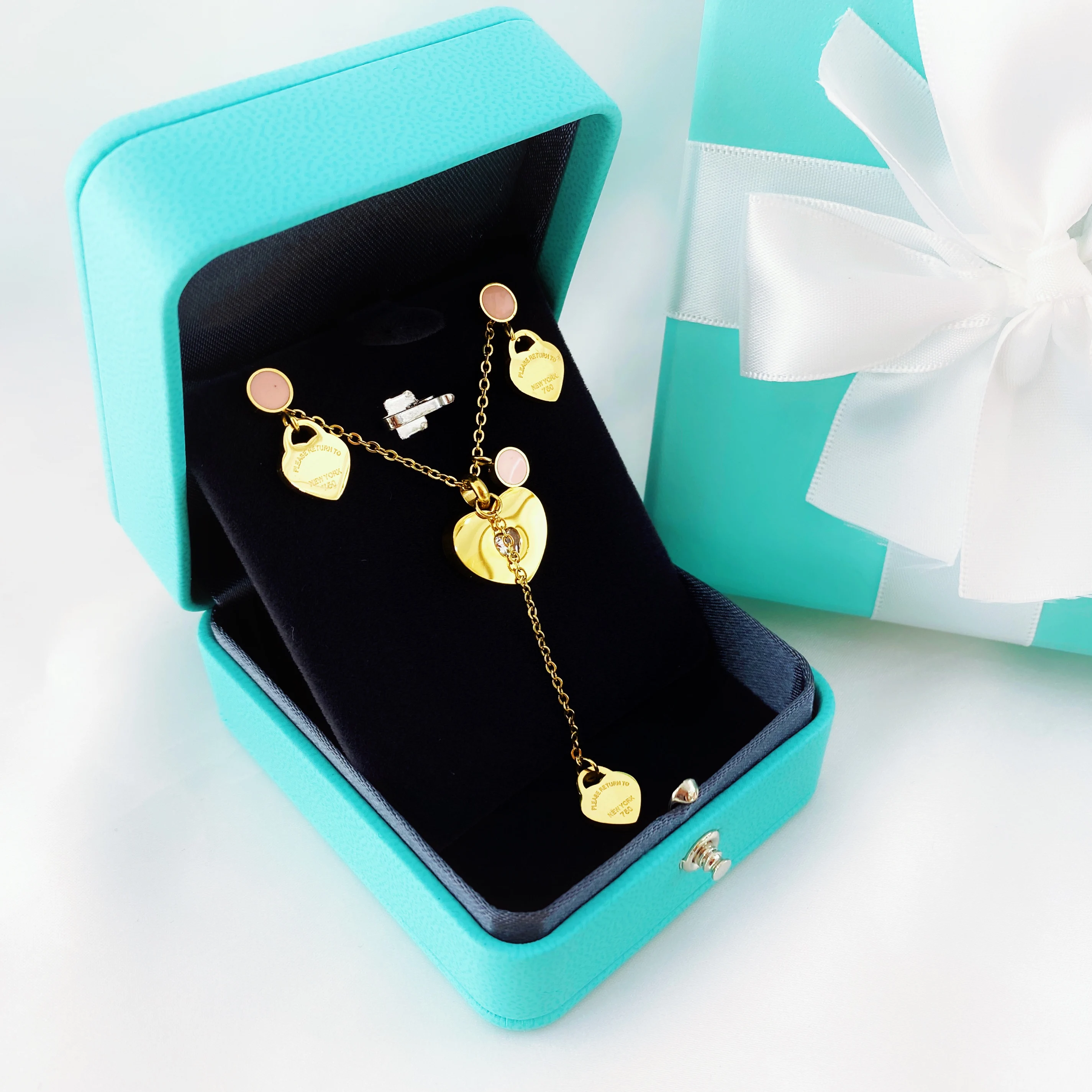

Fashionable color enamel tiny silver stainless steel heart pendant necklace for women lady girl Wholesale