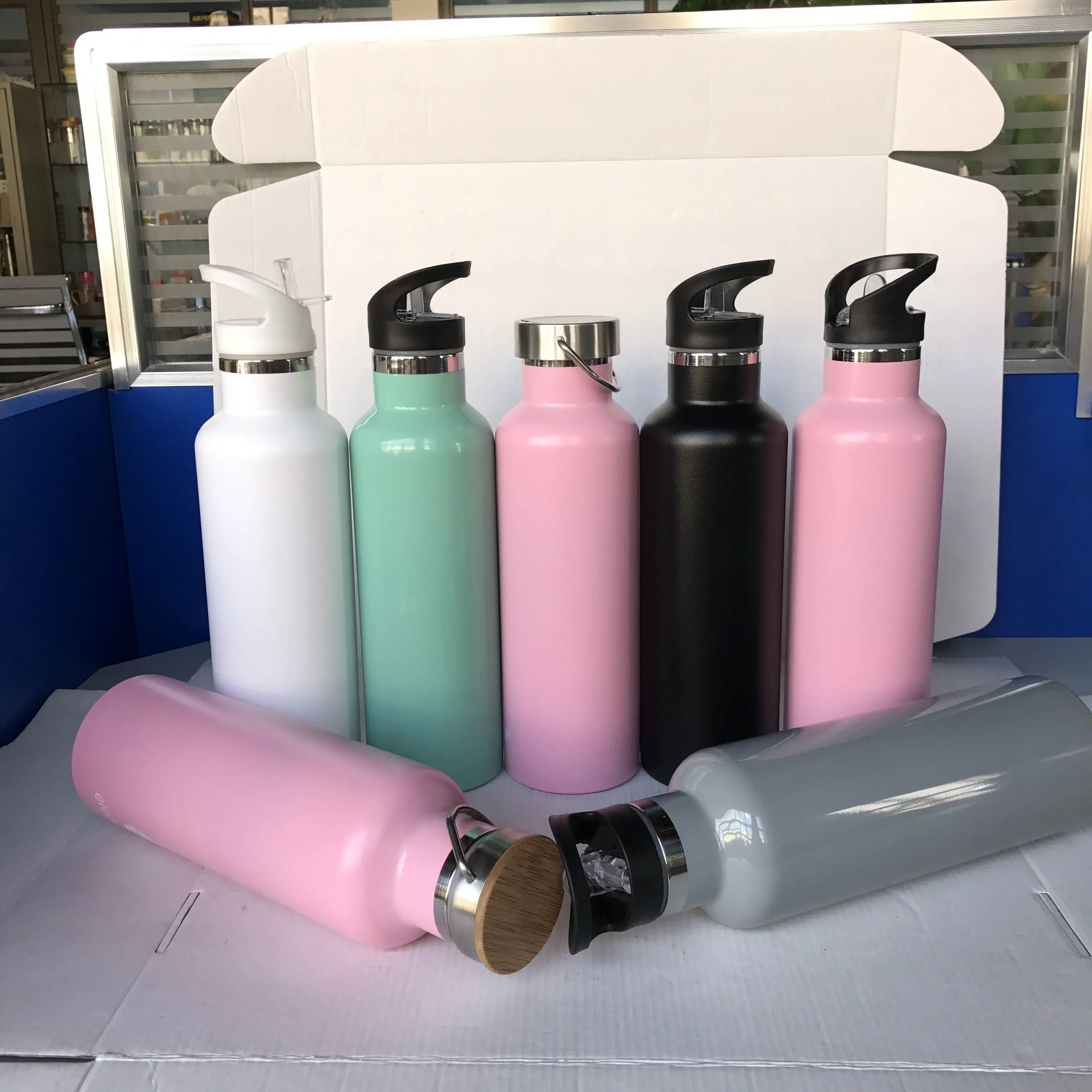 20oz 30 oz Stainless Steel Double Wall Vacuum Insulated Tumbler with Lid   