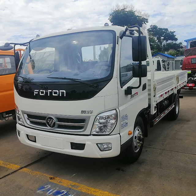 5吨4x2 van货运卡车