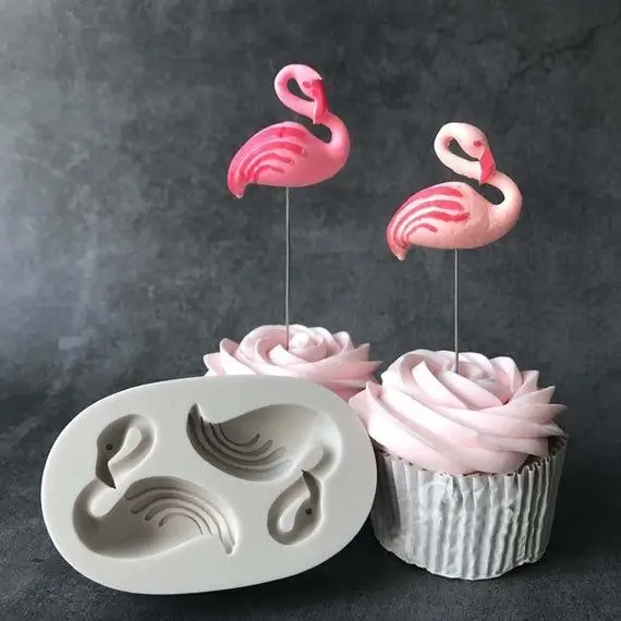 

Food grade heart shape molds silicone cake tools making fondant cake chocolate.
