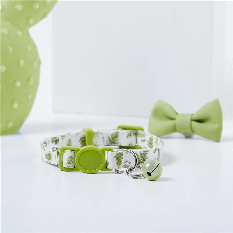 

Designer Cat Dog Bowtie Necklace With Bells Breakaway Buckle Theme Christmas bell cat collar, 5 colors