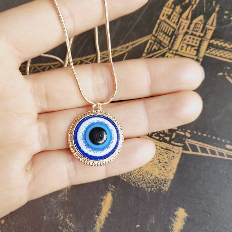 

2021 Amazon Hot Selling 19mm Resin Blue Eve Pendant Fashion Jewelry Evil Eye Necklace Gold Plated For Women