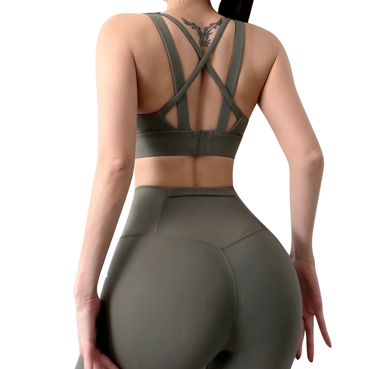 

Women High Stretchy Compression Skin Fit Fitness Leggings and Bra Set