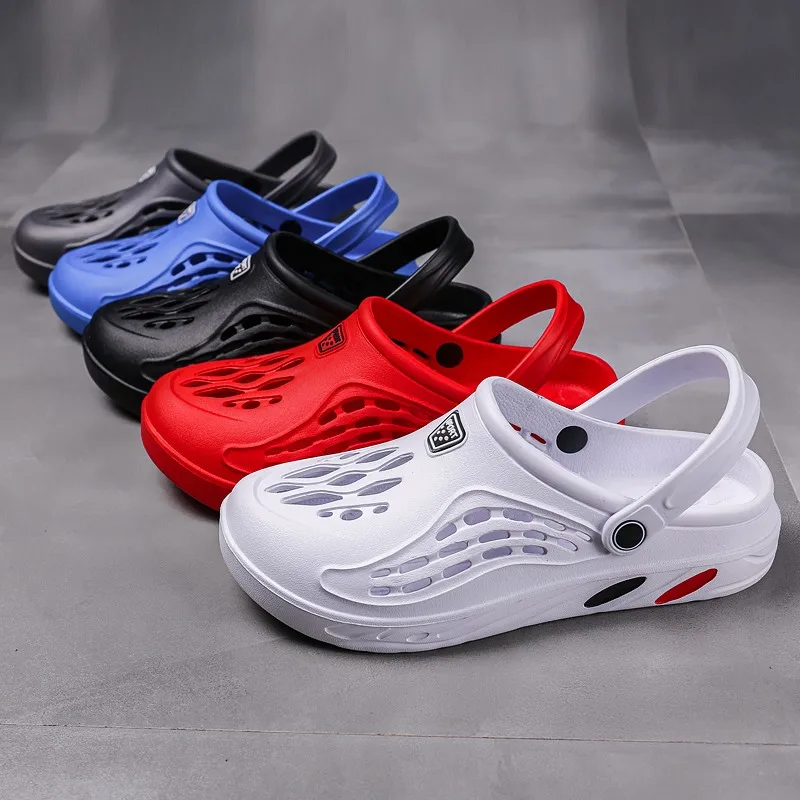 

2021 New Fashion Sandals Male Clogs Slippers Soft Bottom Men Clog Sandals Comfortable Breathable Ankle-Wrap EVA Clogs for Men