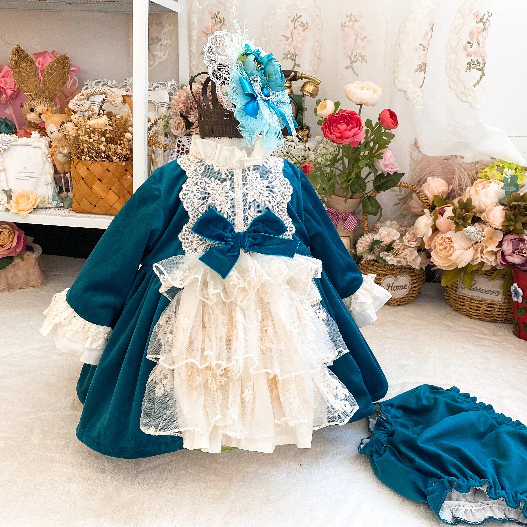 

1074148 baby dresses vintage blue Spanish girls' dress ruffles Lolita wholesale kids clothing children's clothes boutiques