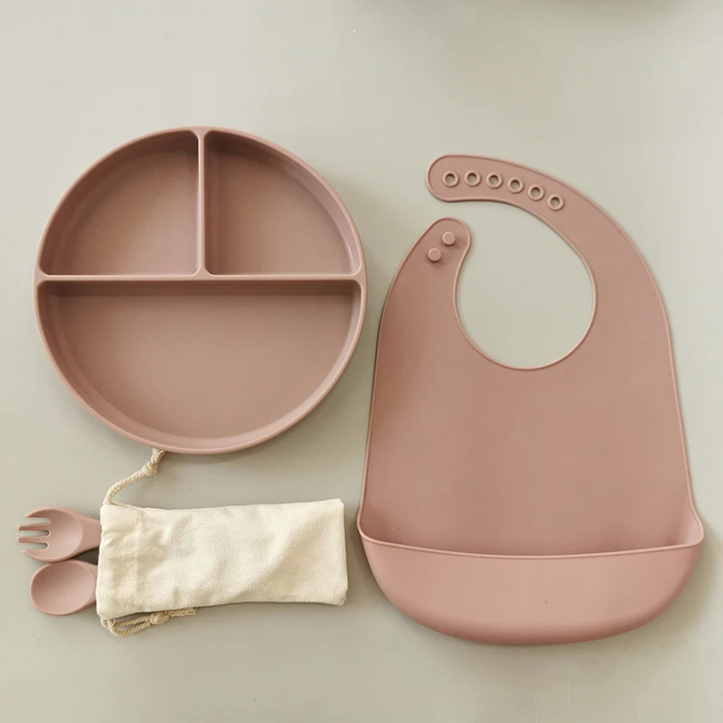 

Food Grade Non Slip Toddler Feeding Set Silicone Suction Plate BPA free Divided Silicone Baby Plate