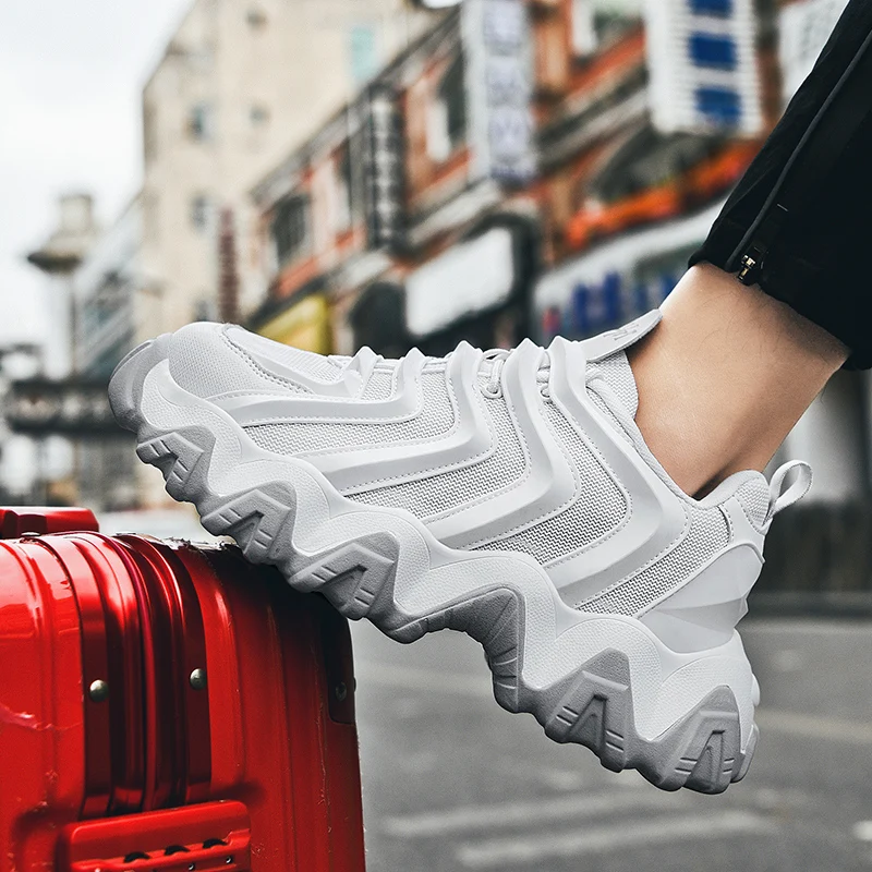 

Men's casual shoes breathable surface classic style fashion chunky shoes men fashion sneakers men daddy casual sneakers