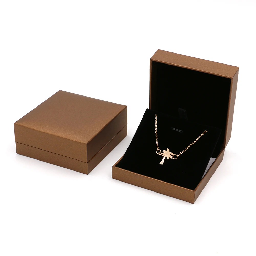 

Golden Color Luxury Jewelry Packaging Box Paper Gift Rigid Cardboard Paper Gift Display Jewelry Pendant Boxes